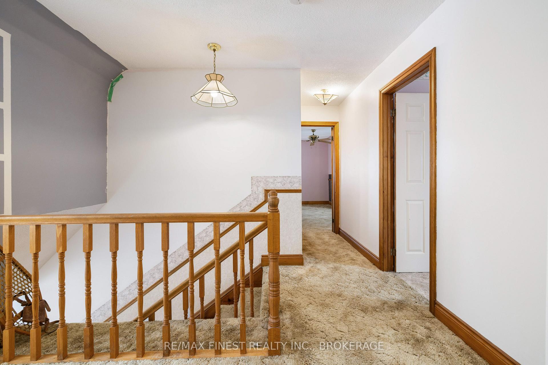 Photo 18 of 555 Rankin Crescent, Kingston, South of Taylor-Kidd Blvd — HOMEH