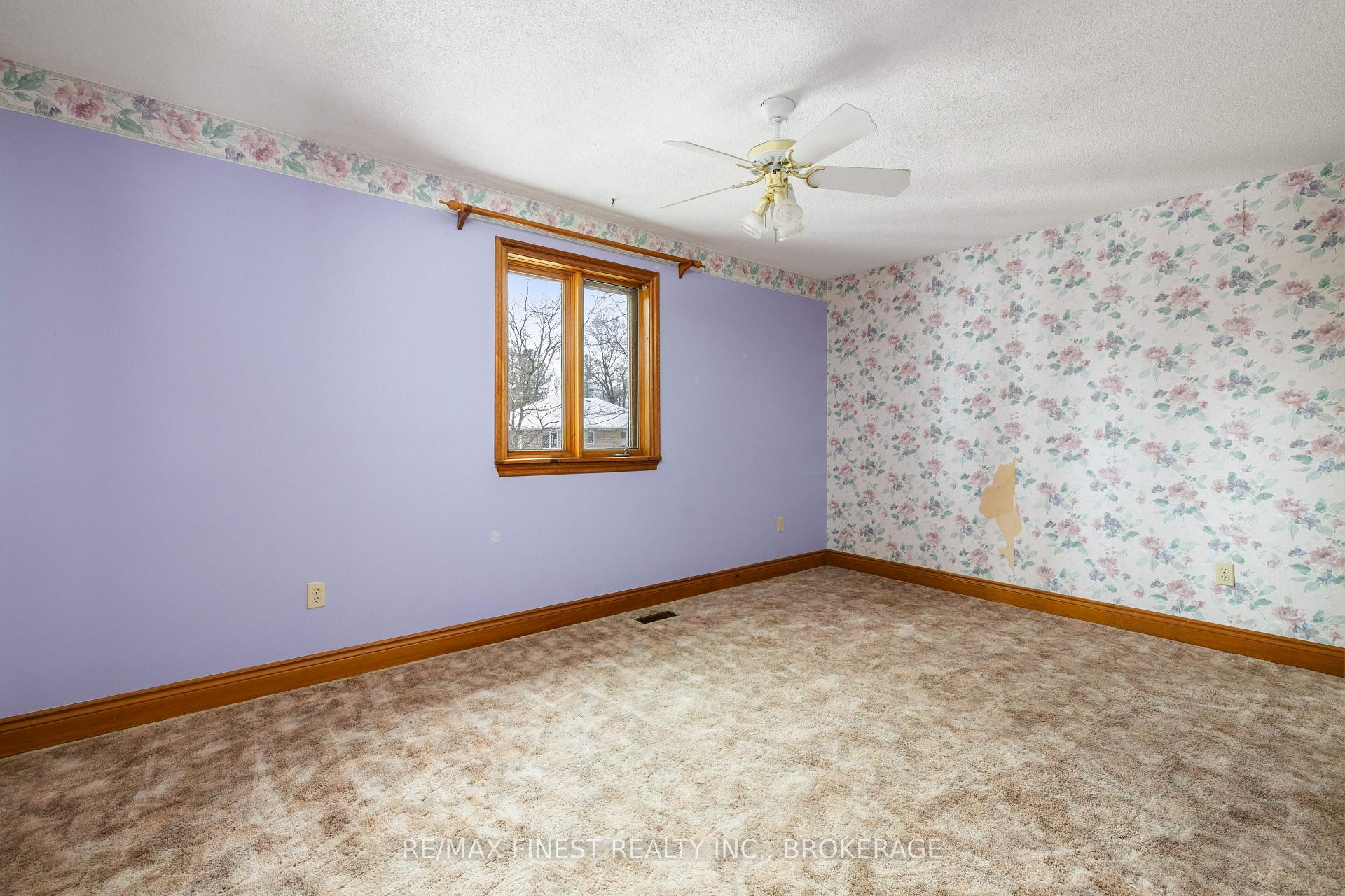 Photo 21 of 555 Rankin Crescent, Kingston, South of Taylor-Kidd Blvd — HOMEH