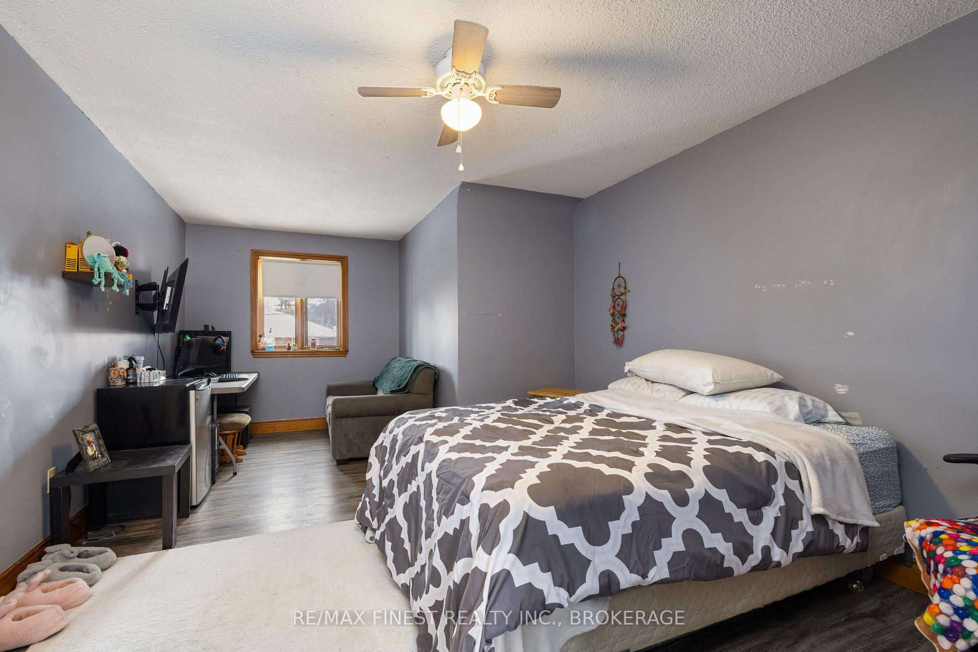Photo 23 of 555 Rankin Crescent, Kingston, South of Taylor-Kidd Blvd — HOMEH
