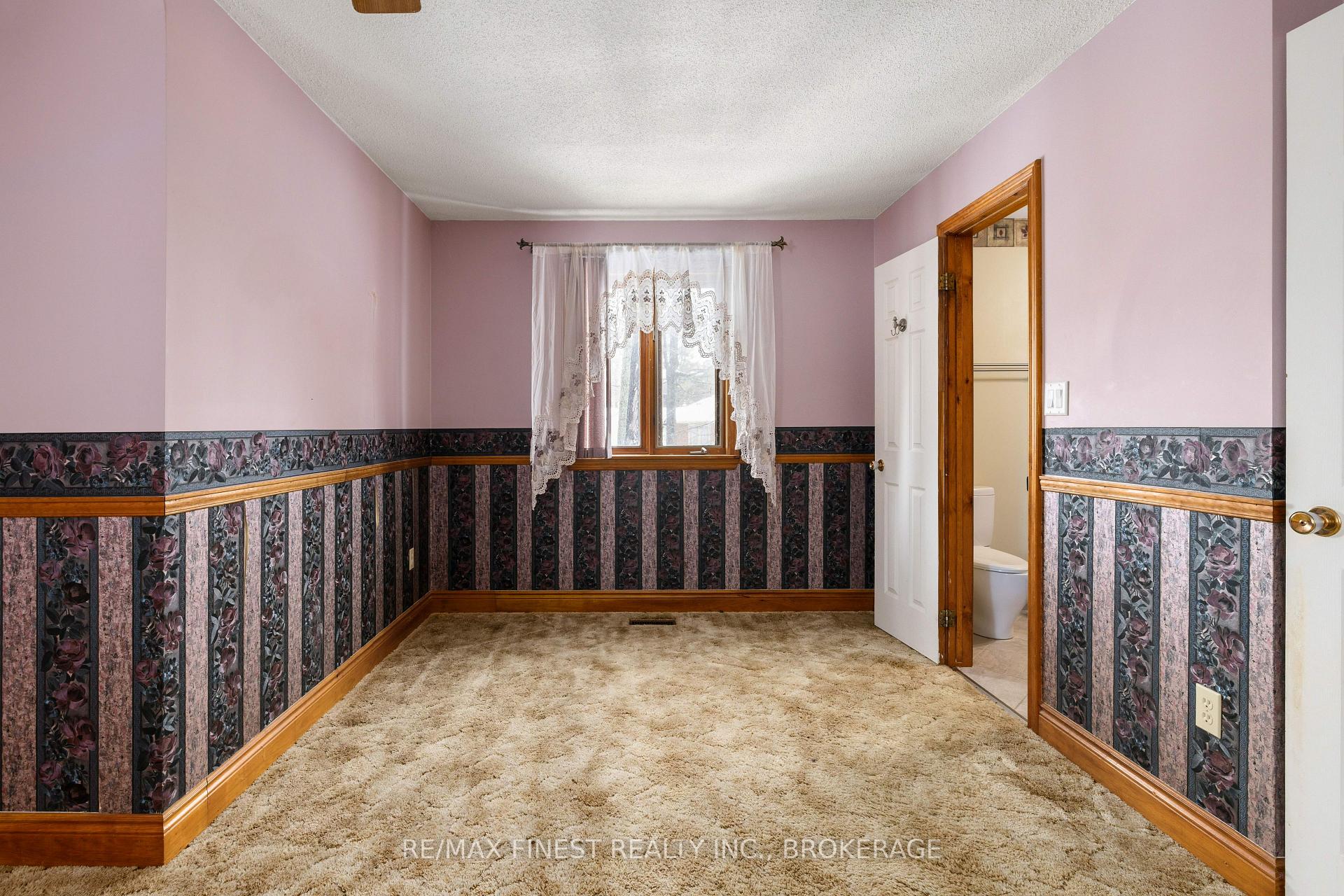 Photo 26 of 555 Rankin Crescent, Kingston, South of Taylor-Kidd Blvd — HOMEH