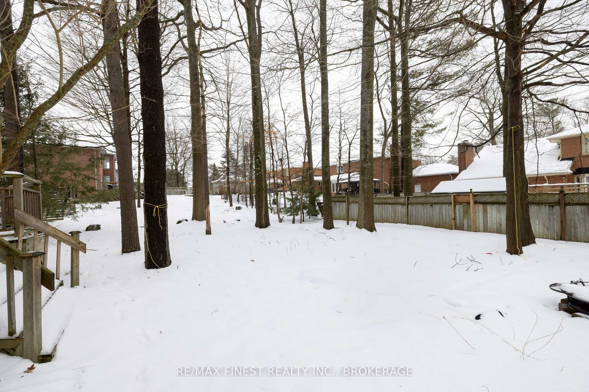 Photo 42 of 555 Rankin Crescent, Kingston, South of Taylor-Kidd Blvd — HOMEH