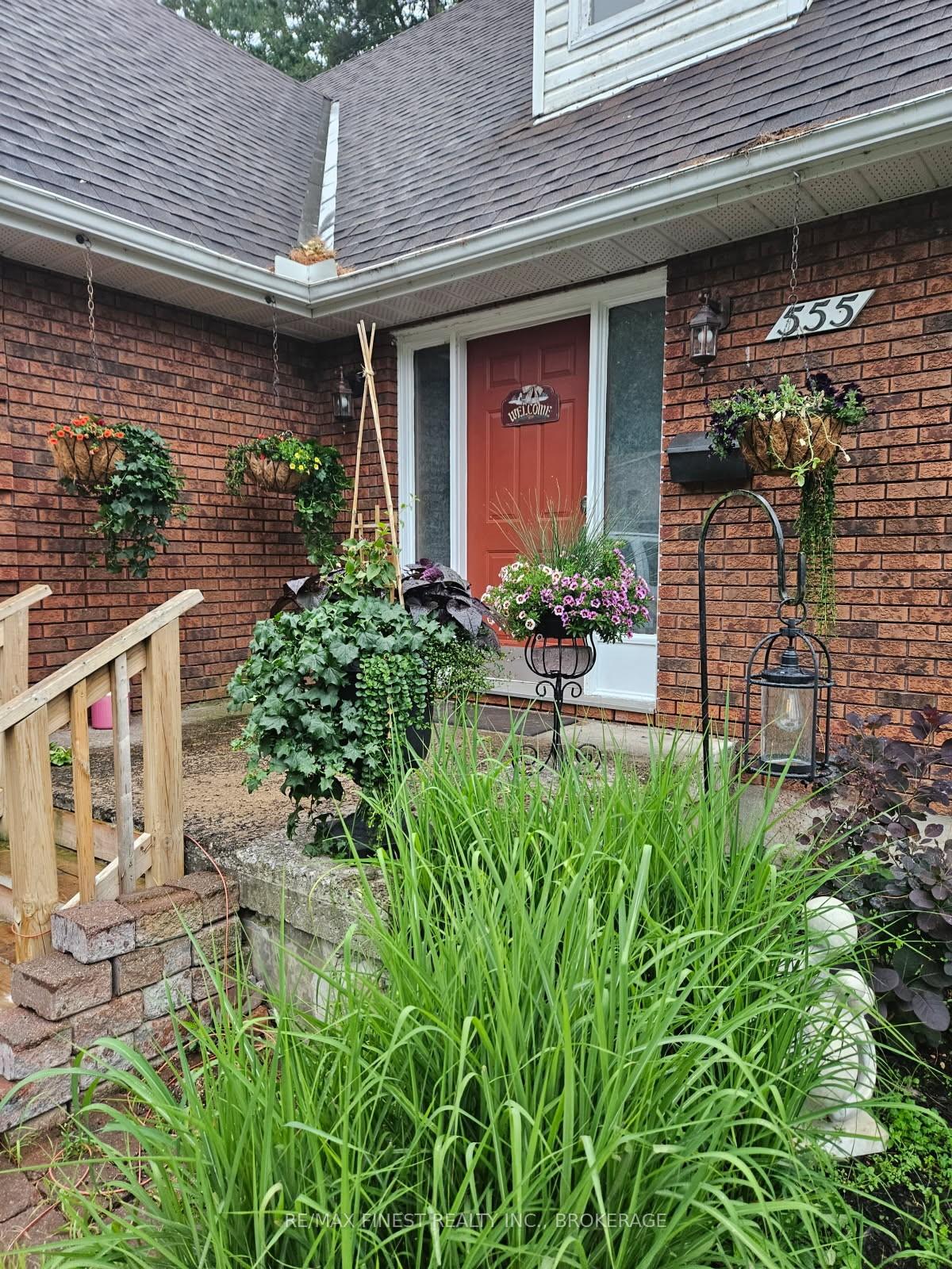 Photo 46 of 555 Rankin Crescent, Kingston, South of Taylor-Kidd Blvd — HOMEH