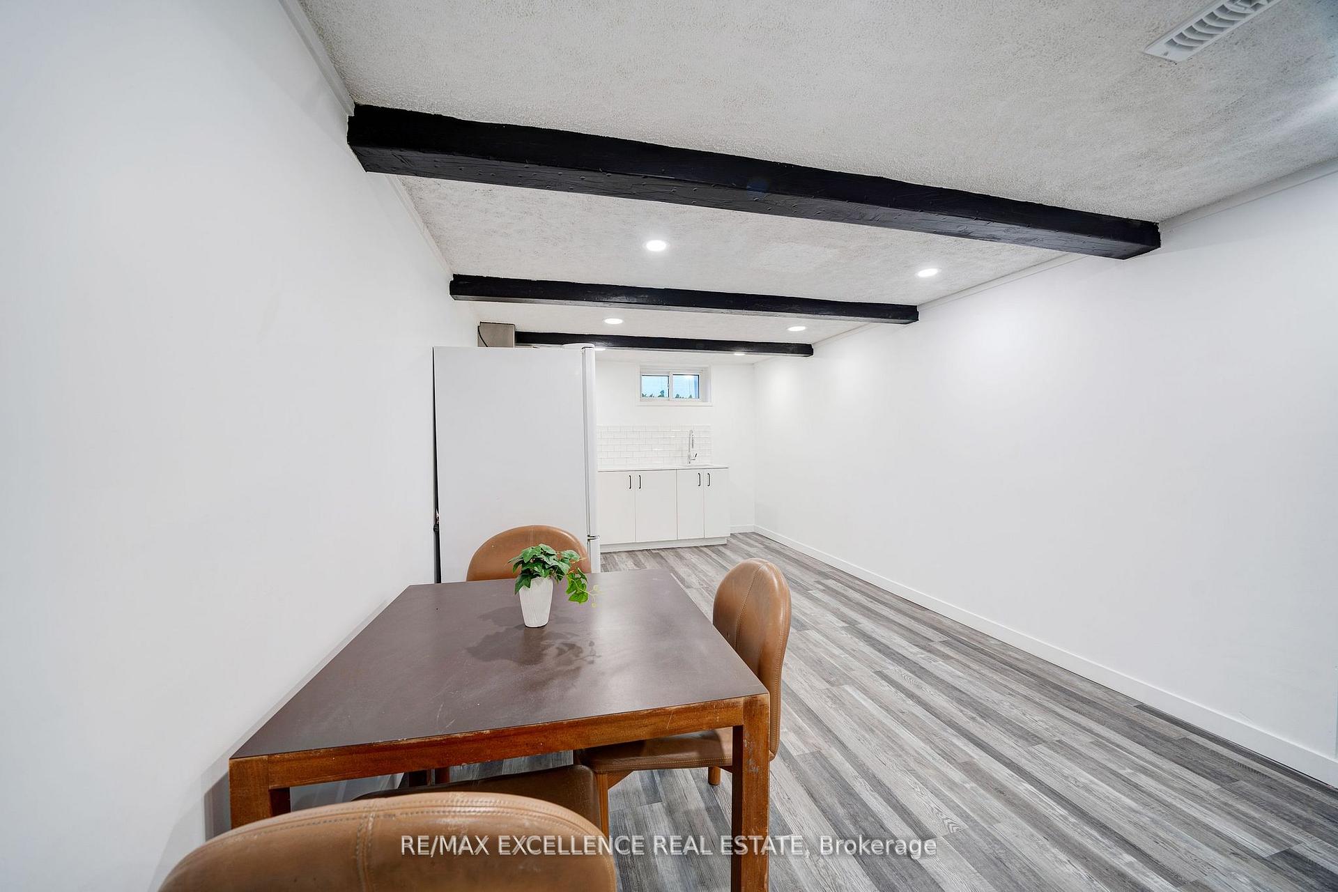 Photo 27 of 110 Seneca Avenue, Oshawa, Samac — HOMEH