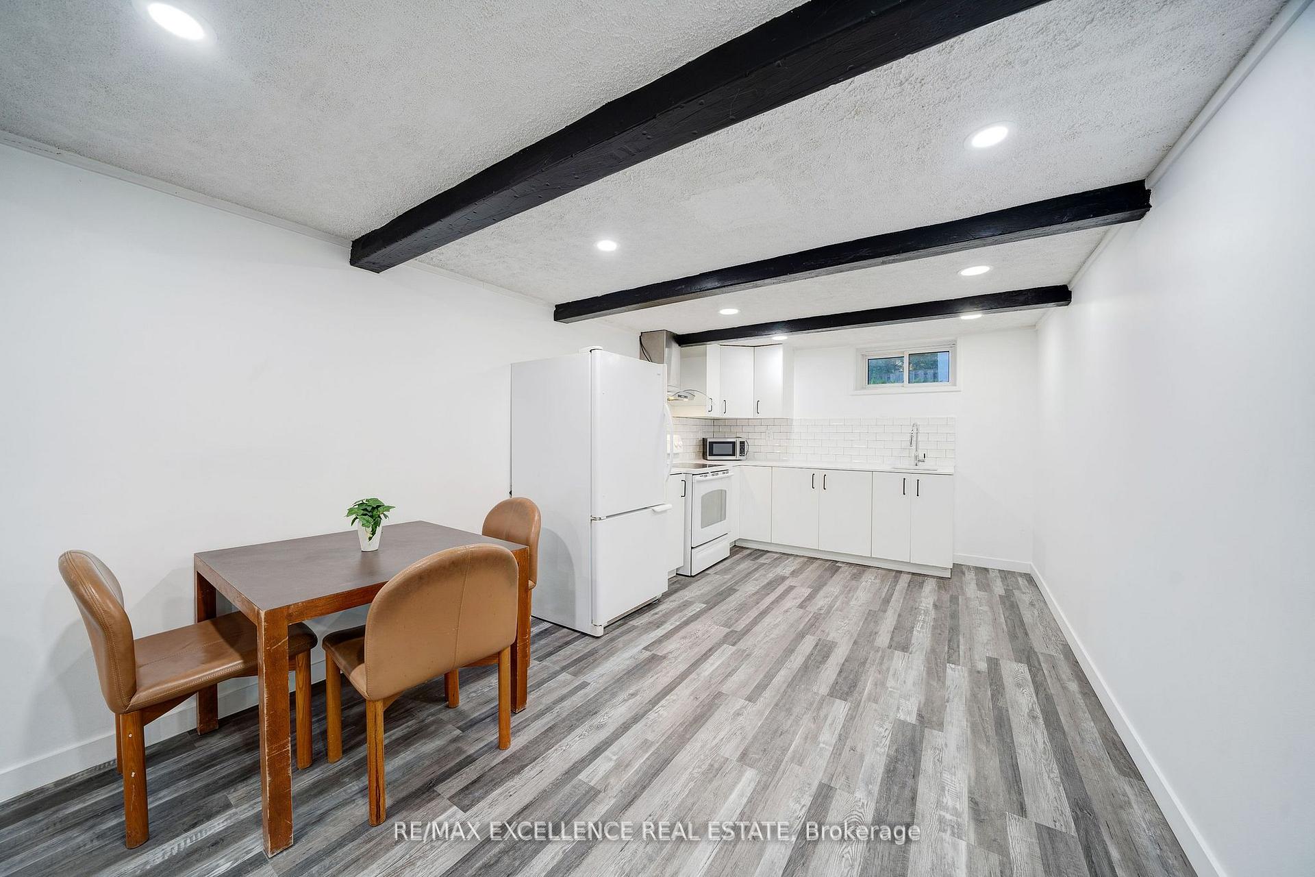 Photo 28 of 110 Seneca Avenue, Oshawa, Samac — HOMEH