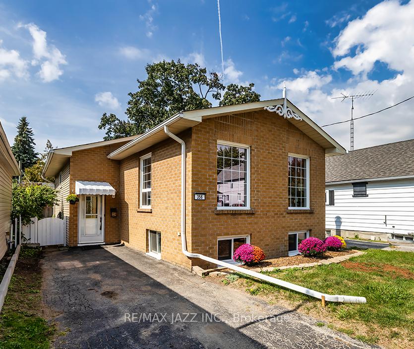 Front of 356 Verdun Road