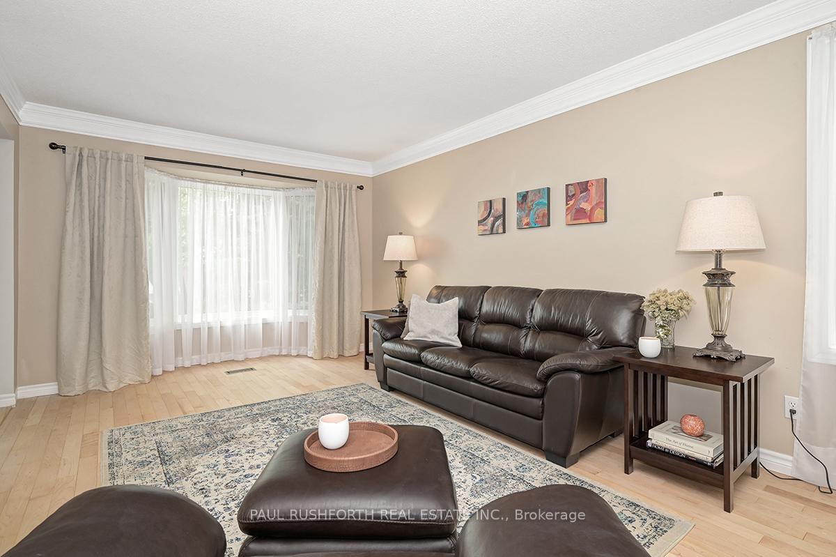 Photo 7 of 1399 Hayes Street, Ottawa, Bilberry Creek/Queenswood Heights — HOMEH