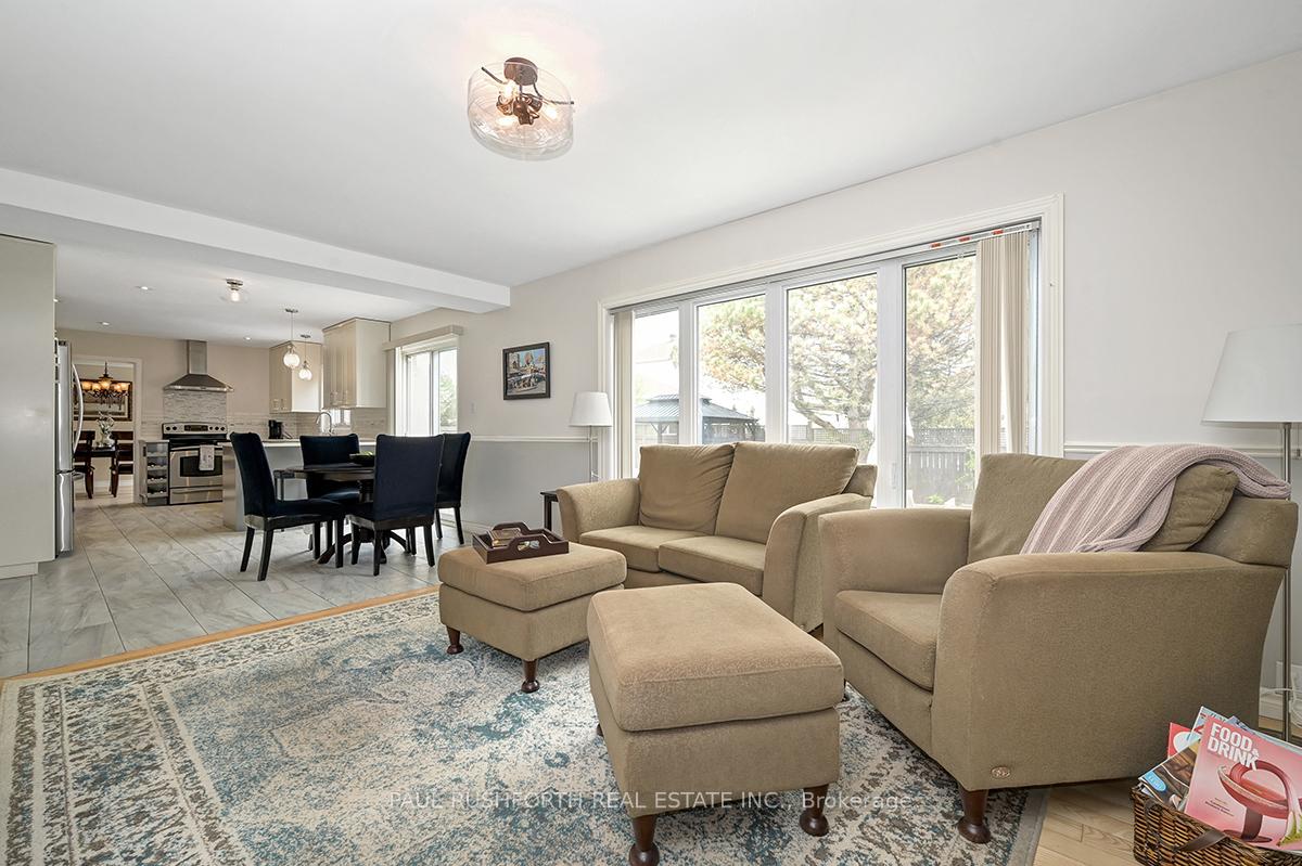 Photo 16 of 1399 Hayes Street, Ottawa, Bilberry Creek/Queenswood Heights — HOMEH