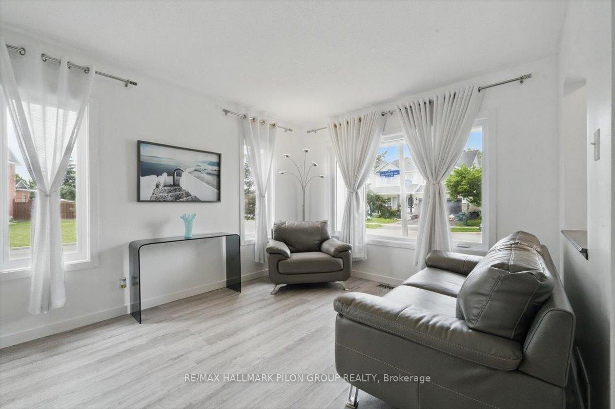 Photo 7 of 1850 Celeste Way, Ottawa, Fallingbrook/Gardenway South — HOMEH