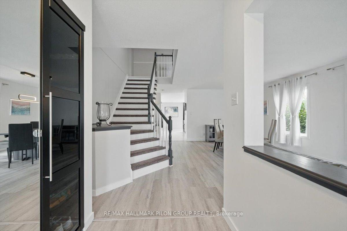 Photo 16 of 1850 Celeste Way, Ottawa, Fallingbrook/Gardenway South — HOMEH