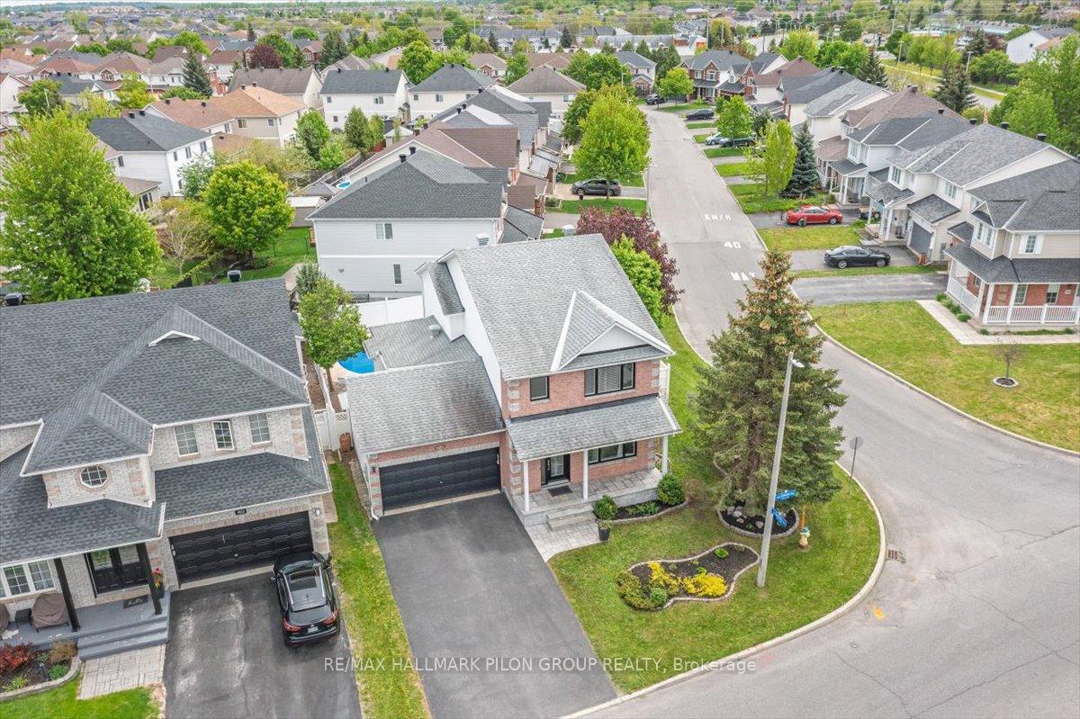 Photo 35 of 1850 Celeste Way, Ottawa, Fallingbrook/Gardenway South — HOMEH