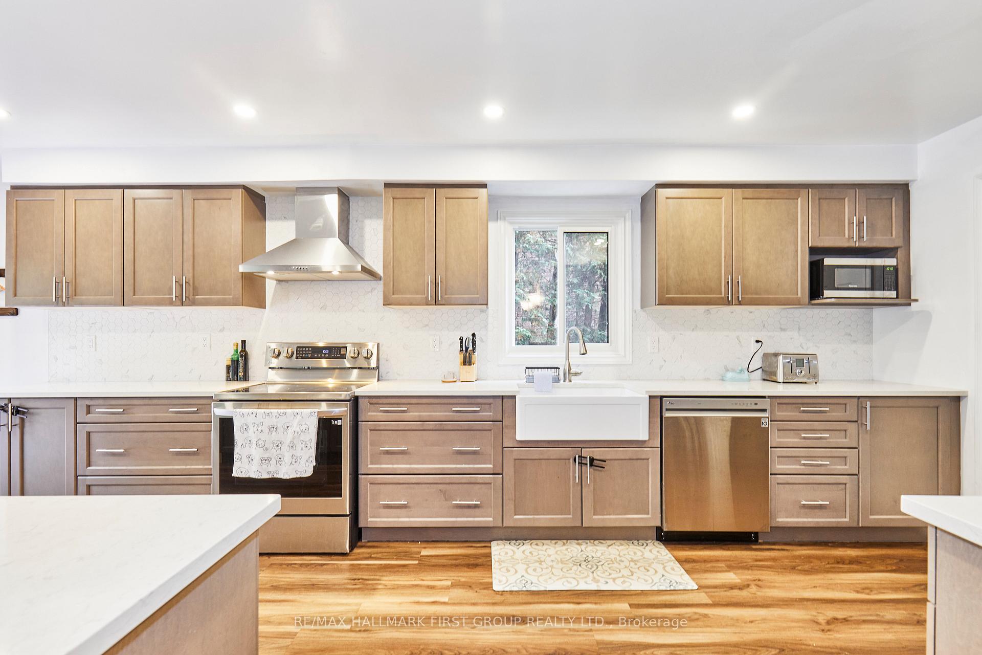 Photo 15 of 1618 Baggins Street, Pickering, Brock Ridge — HOMEH