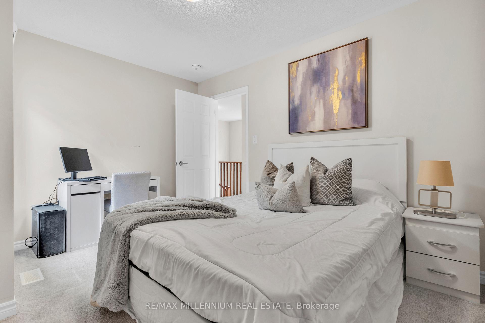 Photo 26 of 741 Aspen Terrace, Milton, Cobban — HOMEH