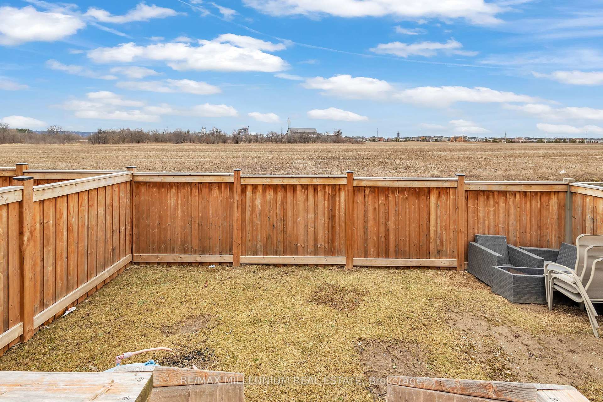 Photo 33 of 741 Aspen Terrace, Milton, Cobban — HOMEH
