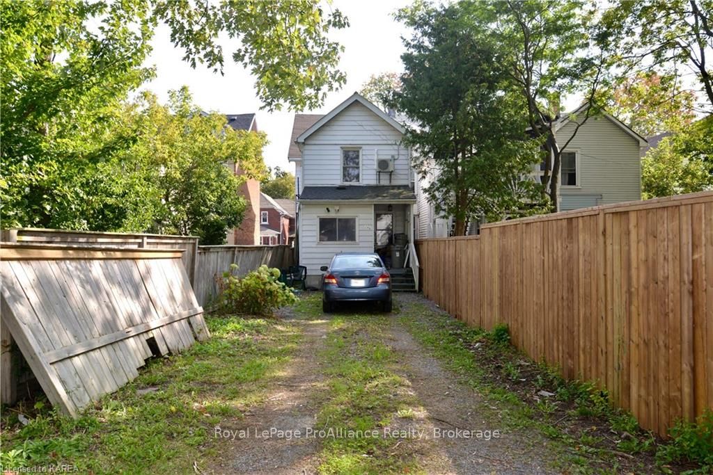 Photo 30 of 368 Alfred Street, Kingston, East of Sir John A. Blvd — HOMEH