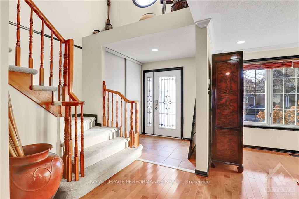 Photo 4 of 2103 Esprit Drive, Ottawa, Avalon East — HOMEH