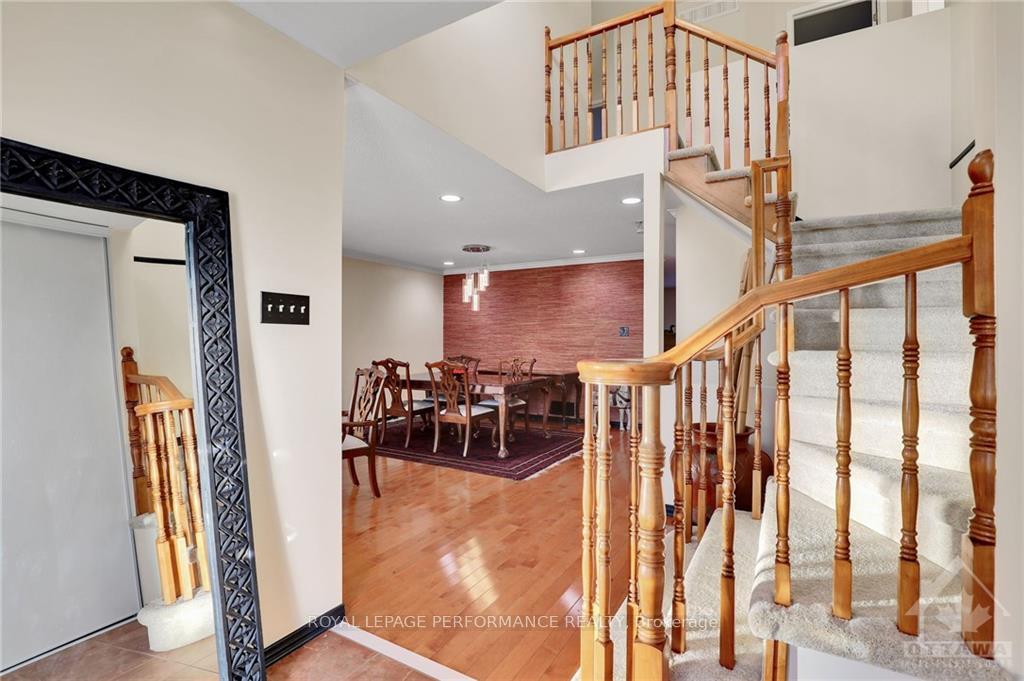 Photo 5 of 2103 Esprit Drive, Ottawa, Avalon East — HOMEH