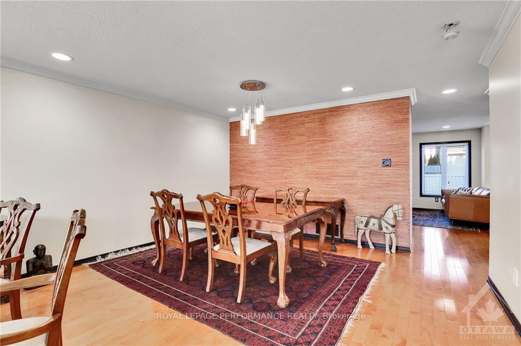 Photo 6 of 2103 Esprit Drive, Ottawa, Avalon East — HOMEH