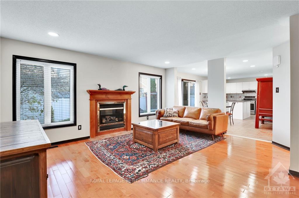 Photo 12 of 2103 Esprit Drive, Ottawa, Avalon East — HOMEH