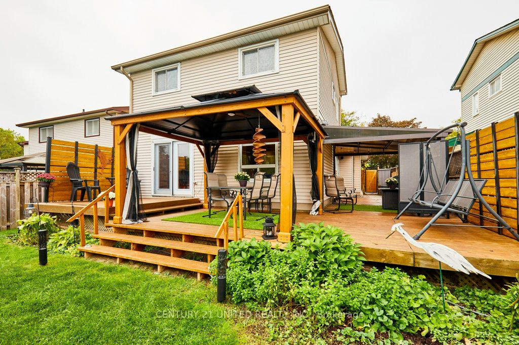 Photo 10 of 273 Belfast Court, Oshawa, Vanier — HOMEH