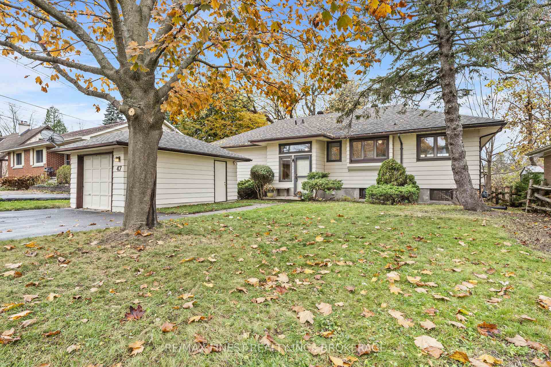Photo 2 of 47 Jorene Drive, Kingston, City Southwest — HOMEH