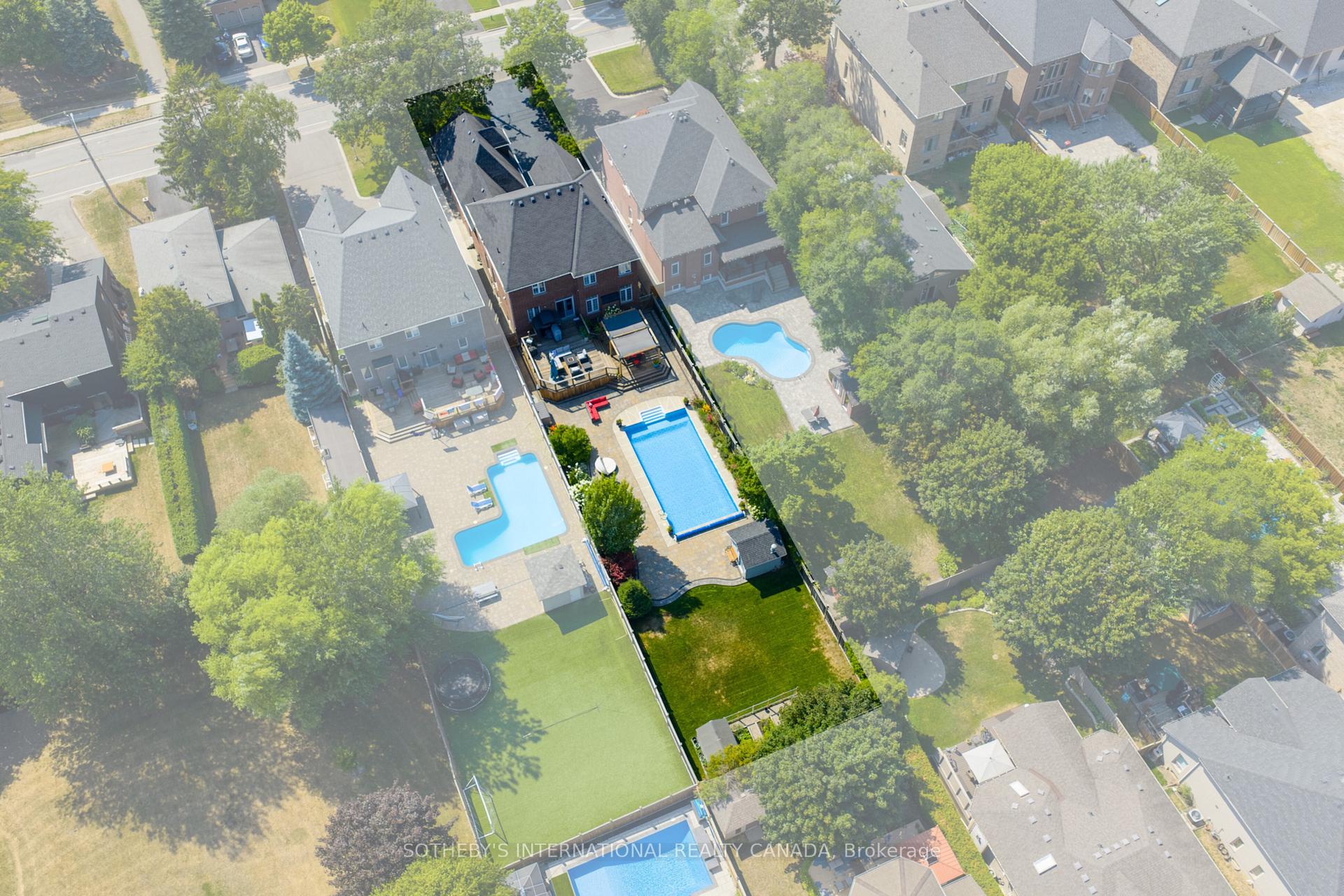 Photo 2 of 1761 Woodview Avenue, Pickering, Highbush — HOMEH