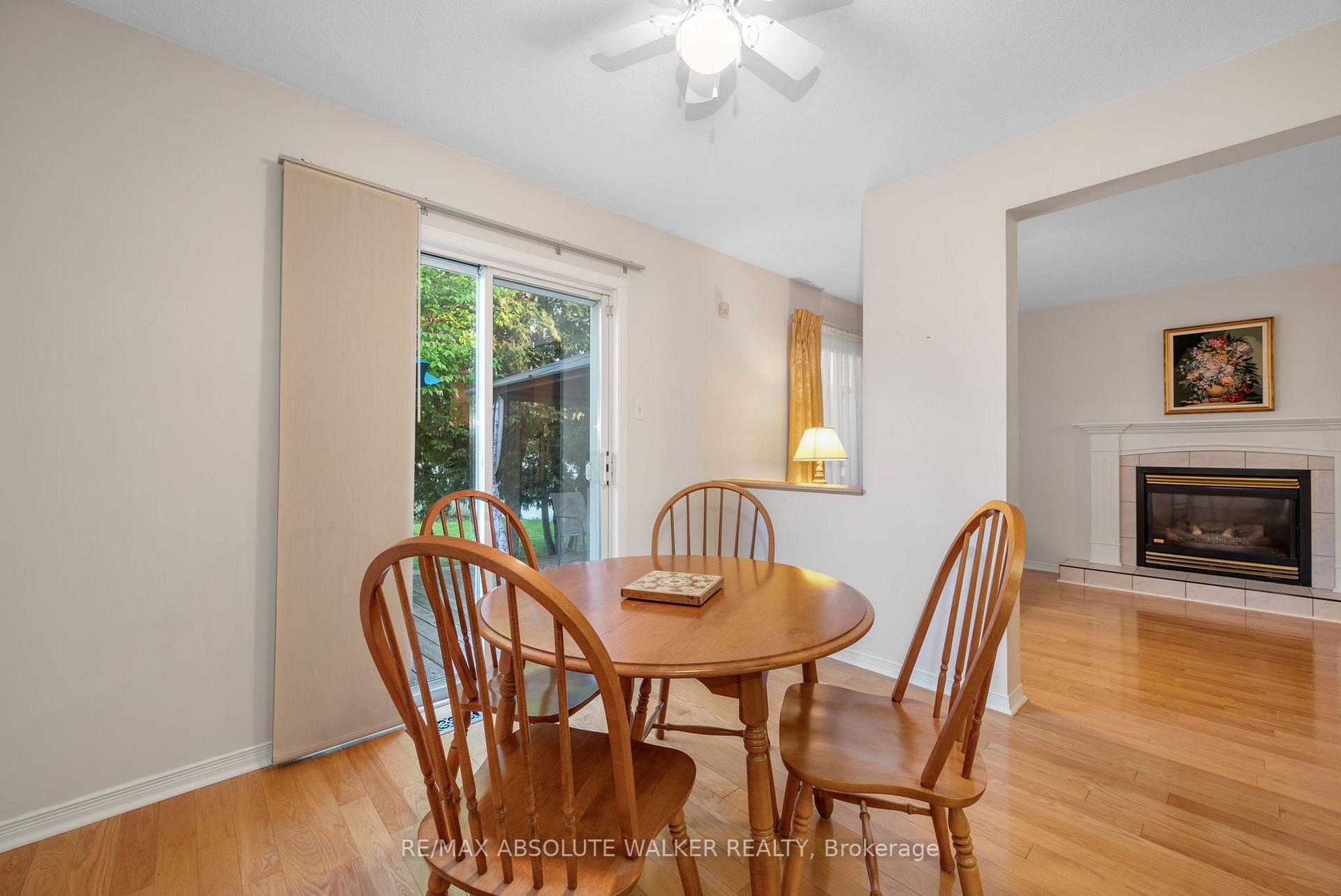 Photo 11 of 2178 Saturn Crescent, Ottawa, Fallingbrook/Gardenway South — HOMEH