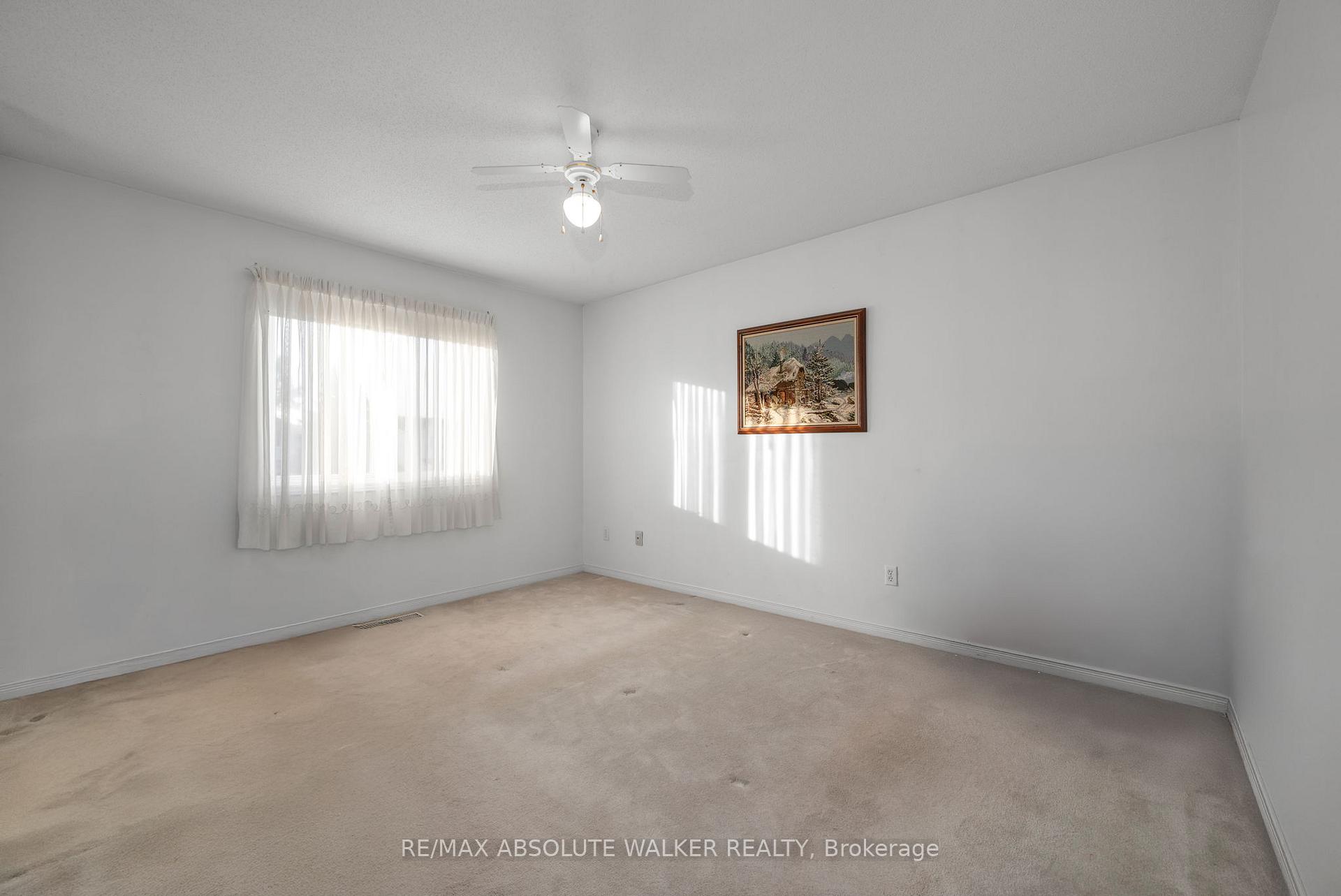 Photo 14 of 2178 Saturn Crescent, Ottawa, Fallingbrook/Gardenway South — HOMEH