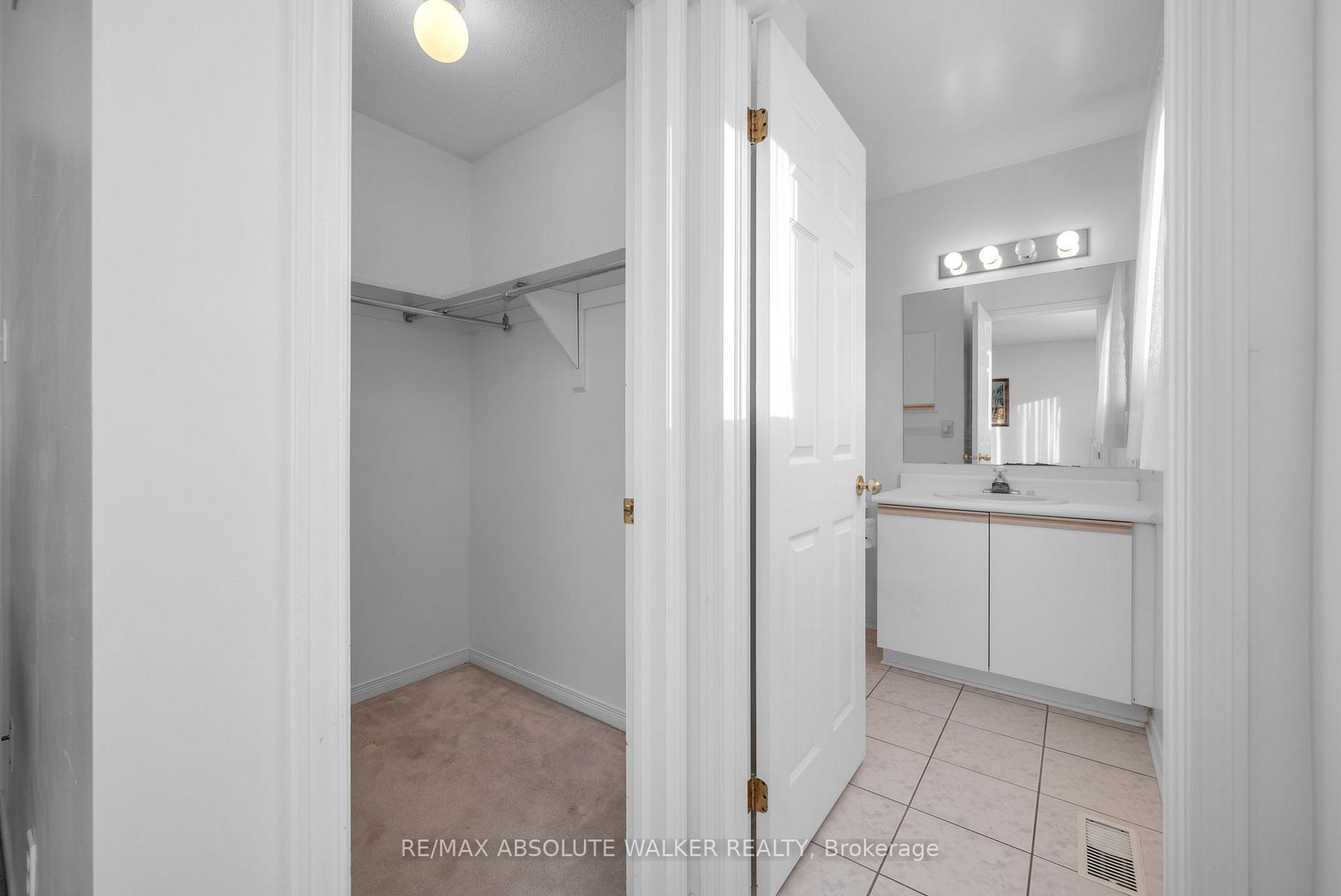 Photo 16 of 2178 Saturn Crescent, Ottawa, Fallingbrook/Gardenway South — HOMEH