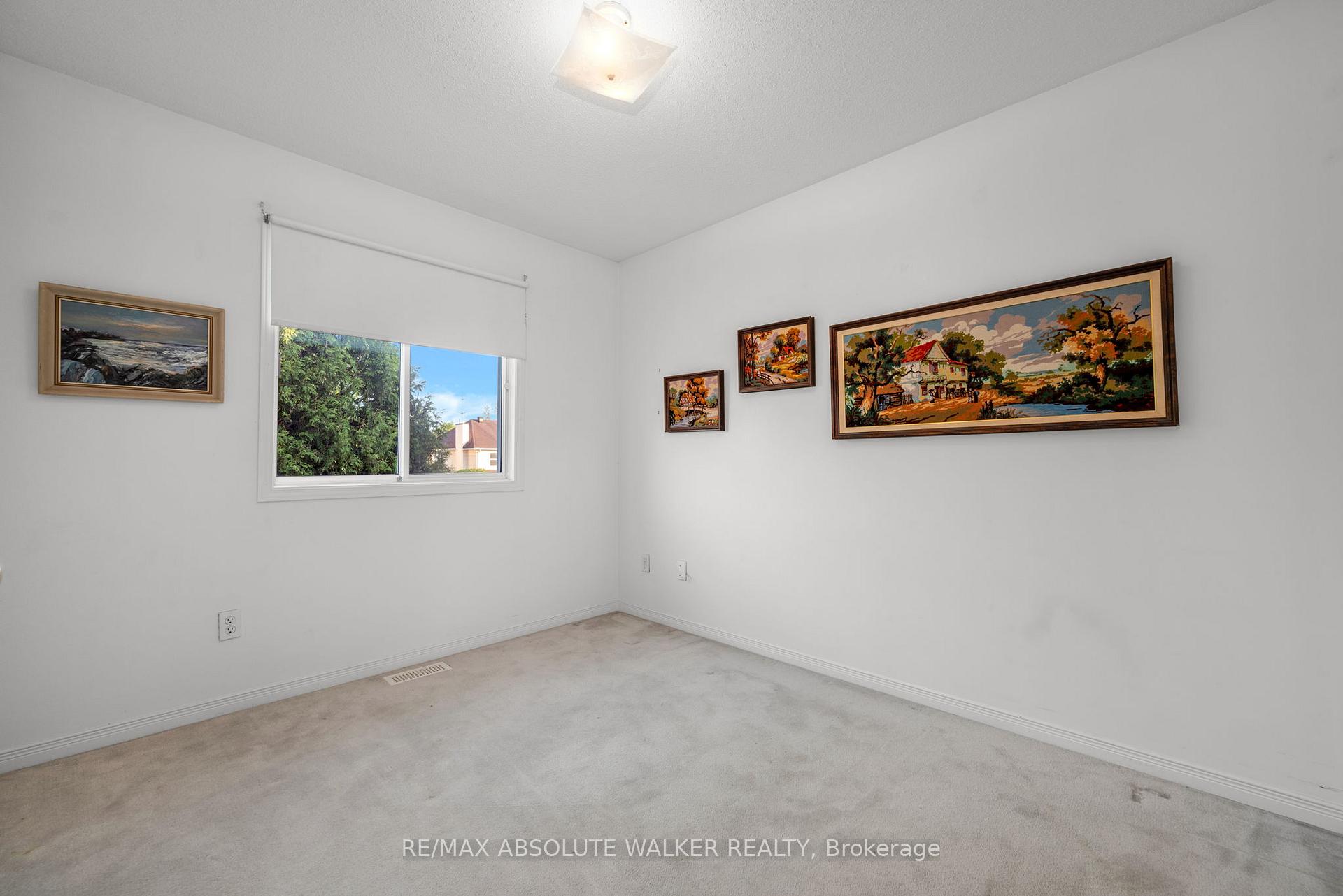 Photo 20 of 2178 Saturn Crescent, Ottawa, Fallingbrook/Gardenway South — HOMEH