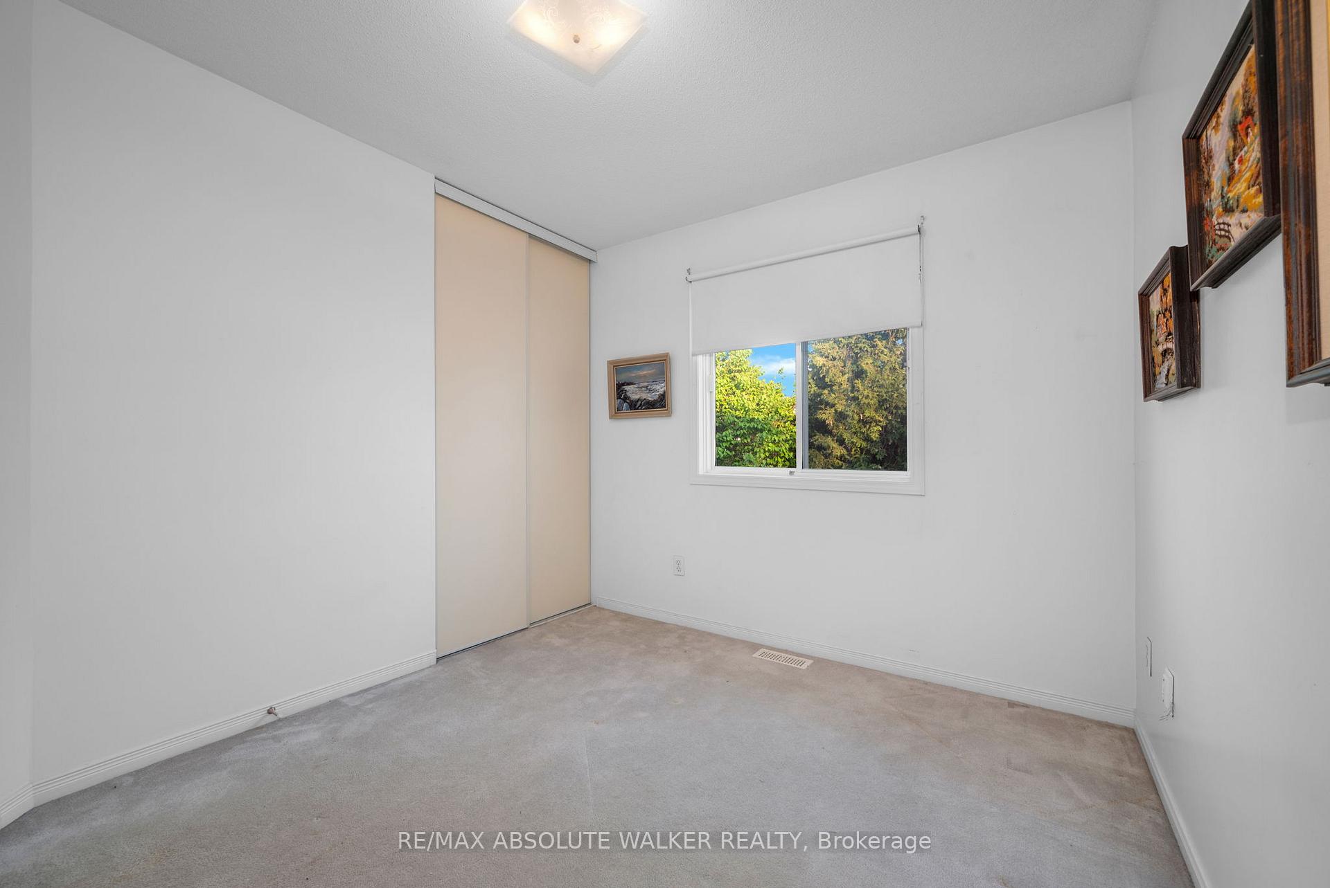 Photo 21 of 2178 Saturn Crescent, Ottawa, Fallingbrook/Gardenway South — HOMEH