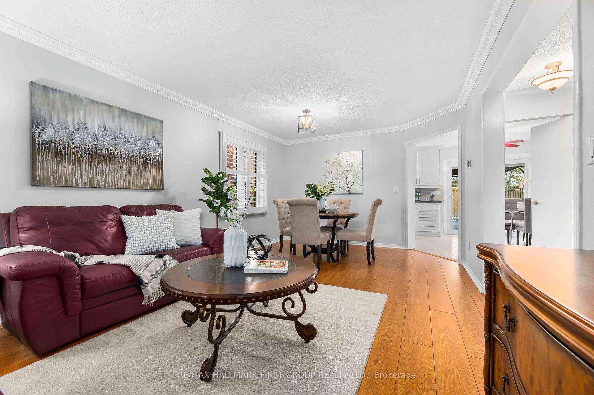 Photo 5 of 122 Thicket Crescent, Pickering, Highbush — HOMEH