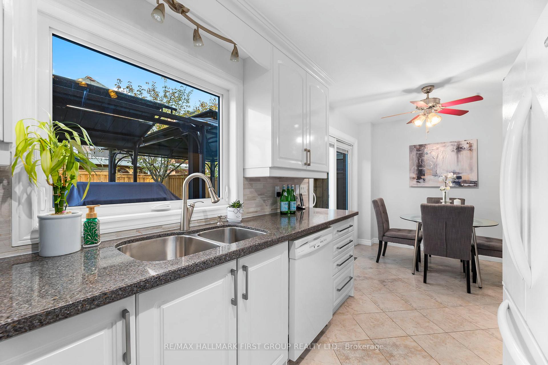 Photo 15 of 122 Thicket Crescent, Pickering, Highbush — HOMEH