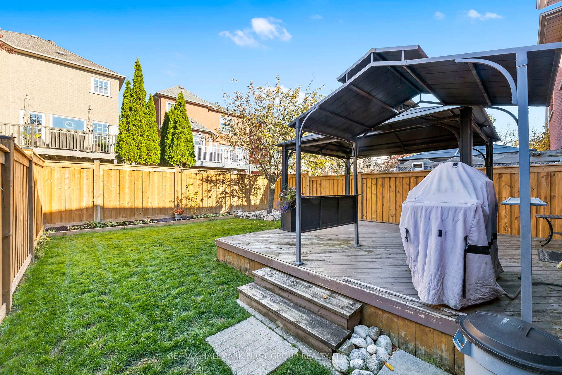 Photo 35 of 122 Thicket Crescent, Pickering, Highbush — HOMEH