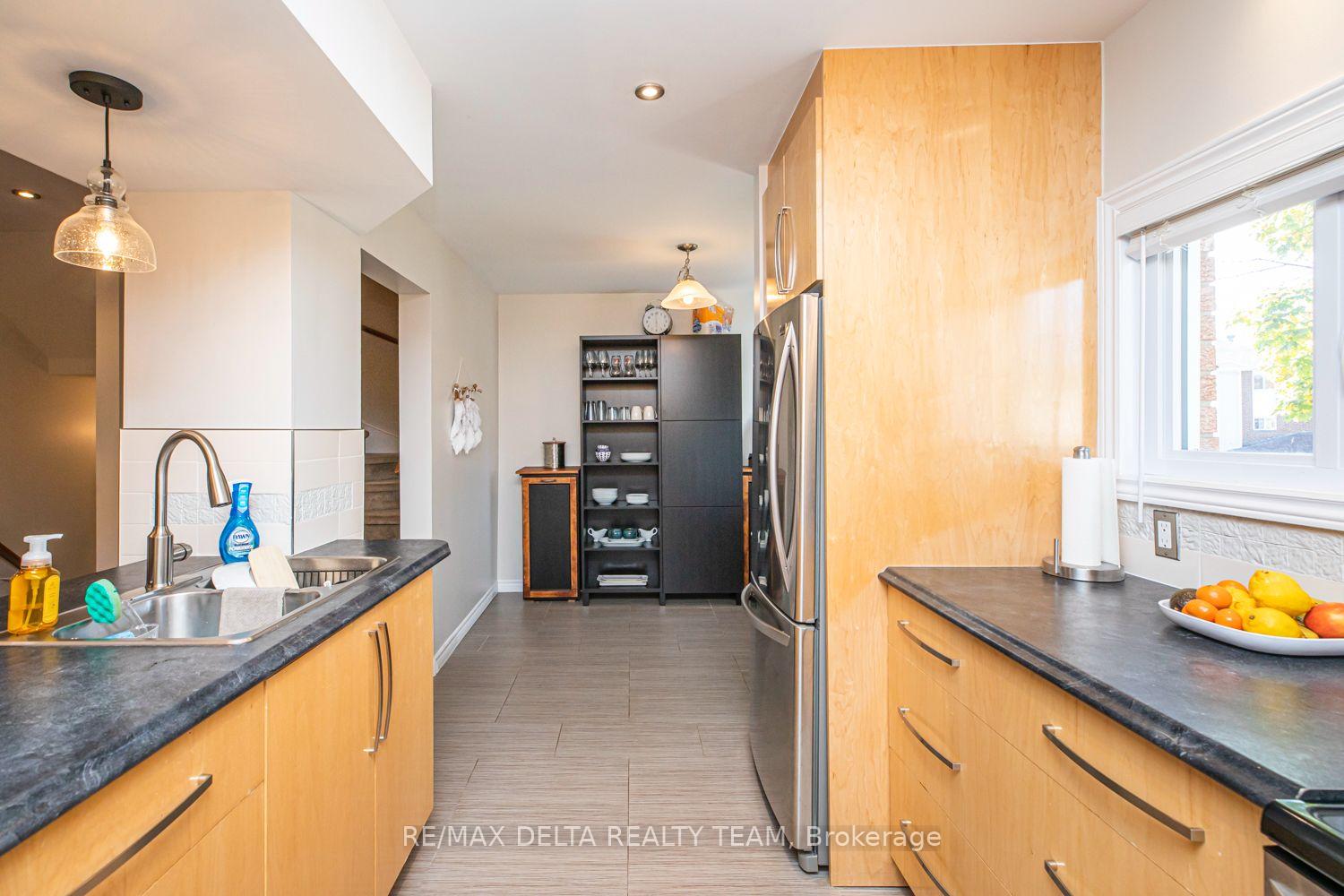 Photo 17 of 1481 Thurlow Street, Ottawa, Fallingbrook/Ridgemount — HOMEH