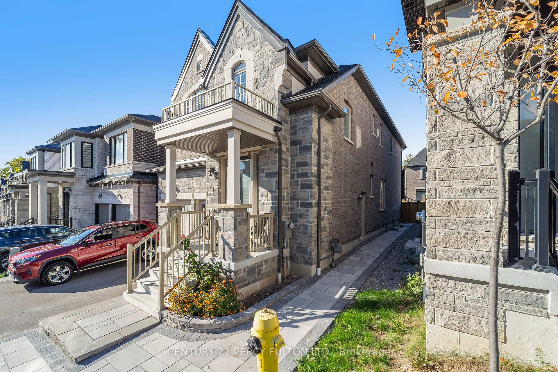 Photo 2 of Unit 37, 400 Finch Avenue, Pickering, Rouge Park — HOMEH