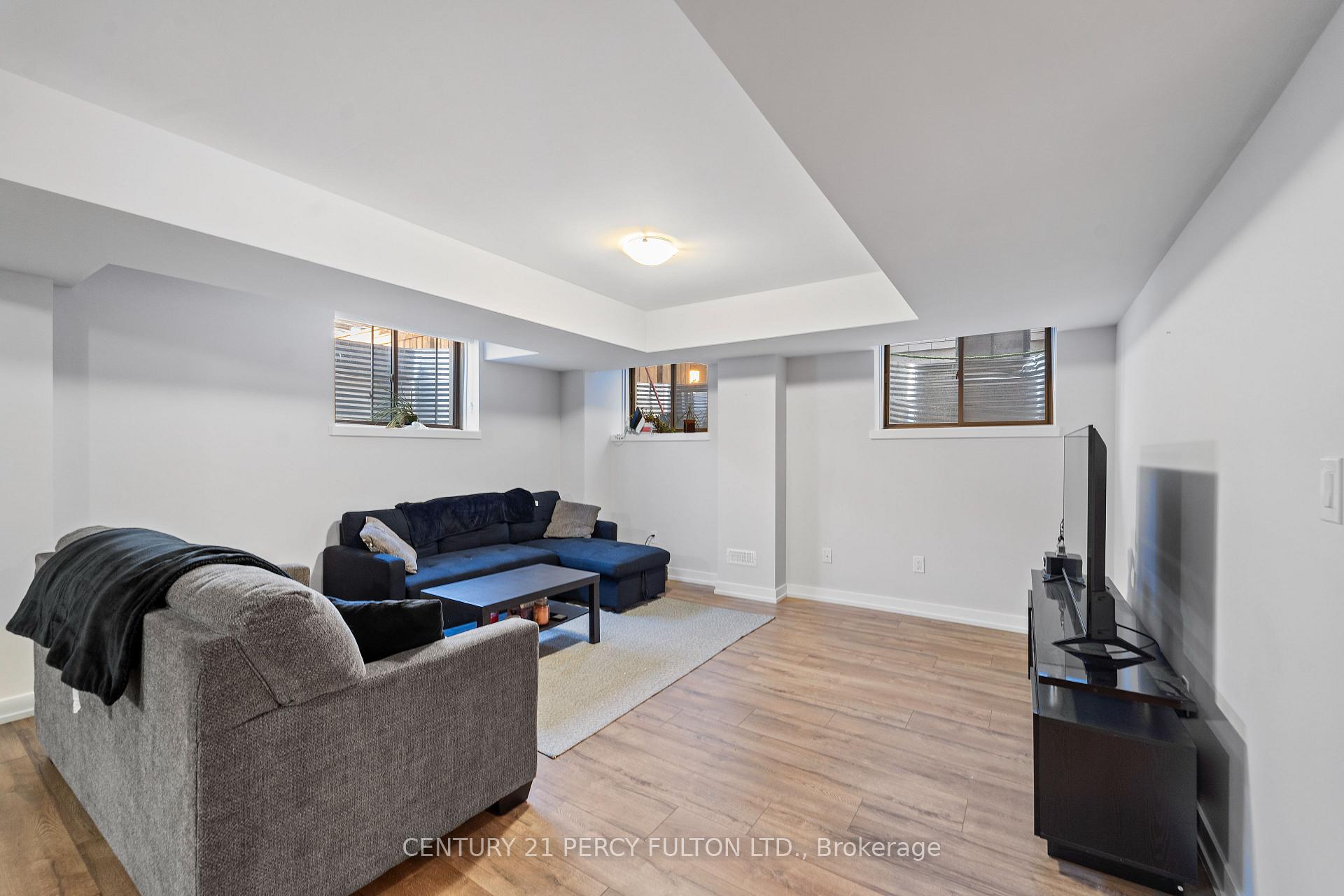 Photo 7 of Unit 37, 400 Finch Avenue, Pickering, Rouge Park — HOMEH