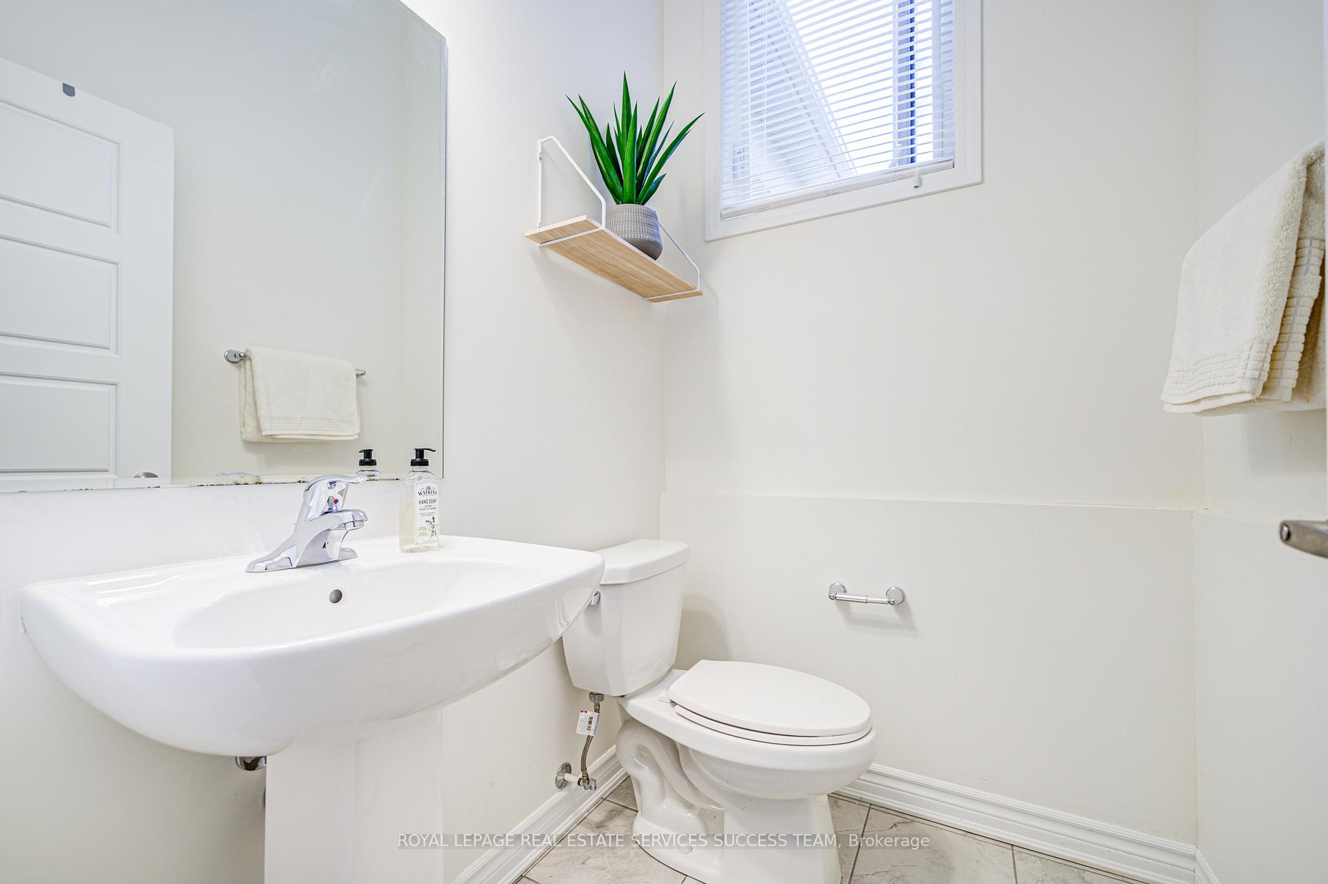 Photo 17 of Unit 133, 1000 Asleton Boulevard, Milton, Willmott — HOMEH