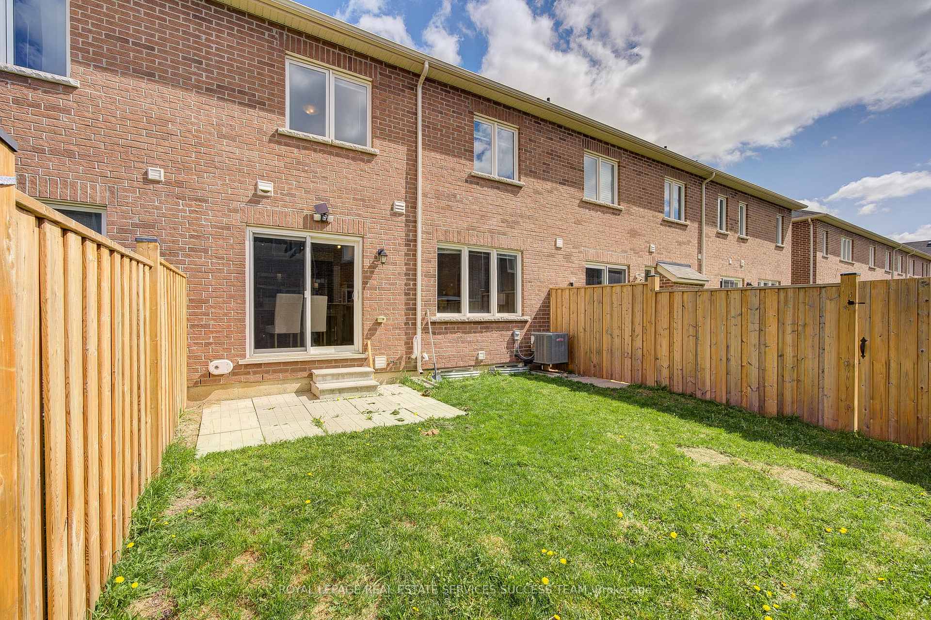 Photo 40 of Unit 133, 1000 Asleton Boulevard, Milton, Willmott — HOMEH