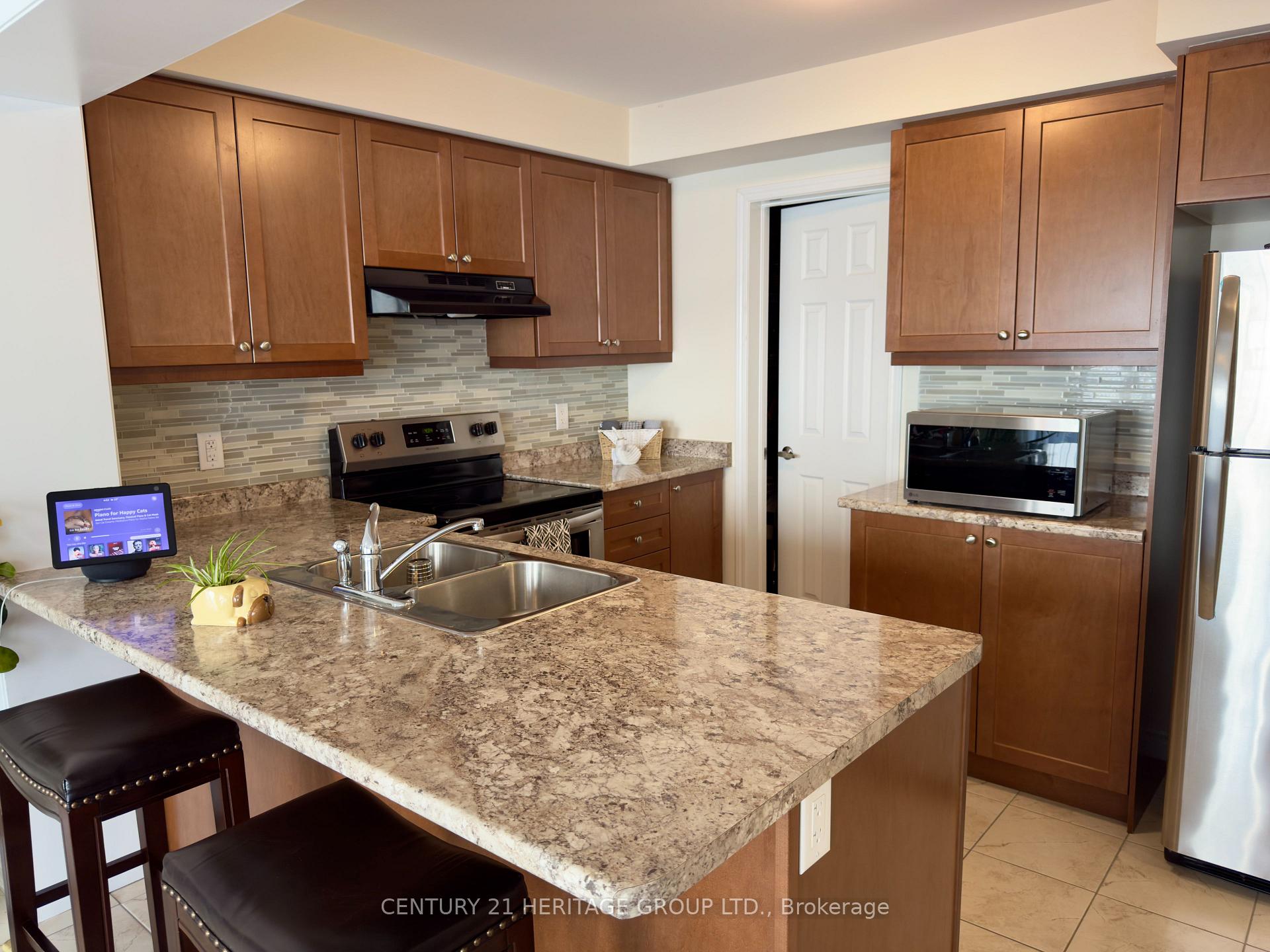Photo 16 of 2633 Toffee Street, Pickering, Rural Pickering — HOMEH