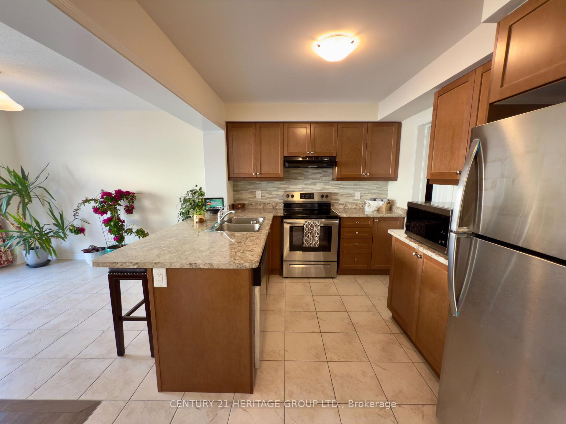 Photo 17 of 2633 Toffee Street, Pickering, Rural Pickering — HOMEH