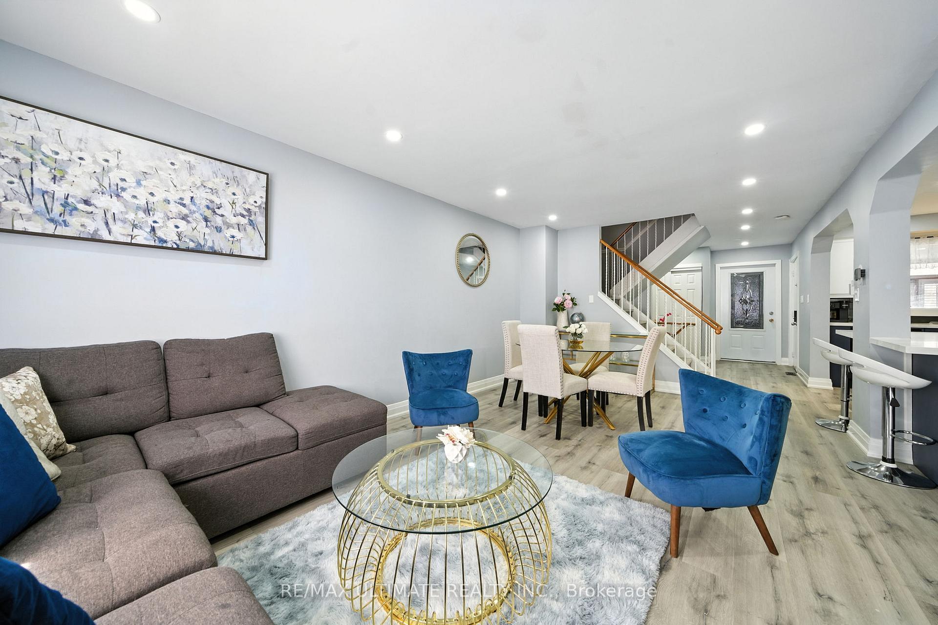 Photo 5 of 1553 Geta Circle, Pickering, Village East — HOMEH