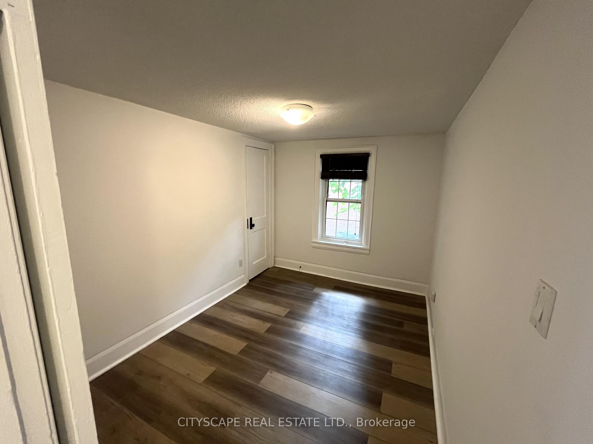 Photo 5 of 613 Carnegie Avenue, Oshawa, O'Neill — HOMEH