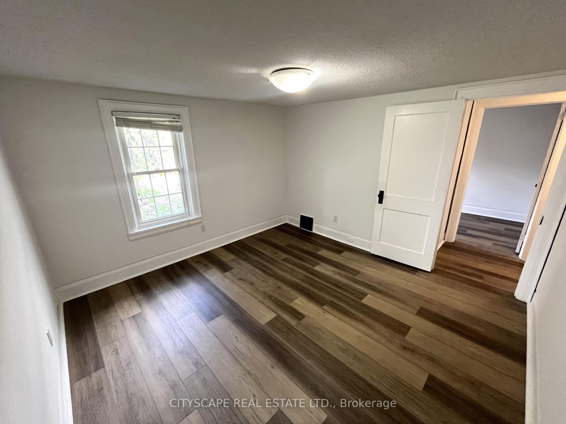 Photo 7 of 613 Carnegie Avenue, Oshawa, O'Neill — HOMEH