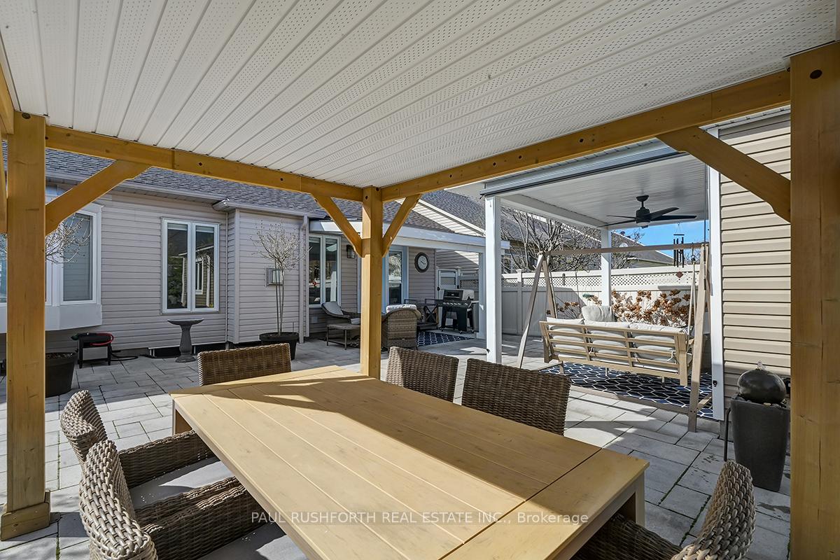 Photo 39 of 302 Nestleton Street, Ottawa, Avalon East — HOMEH