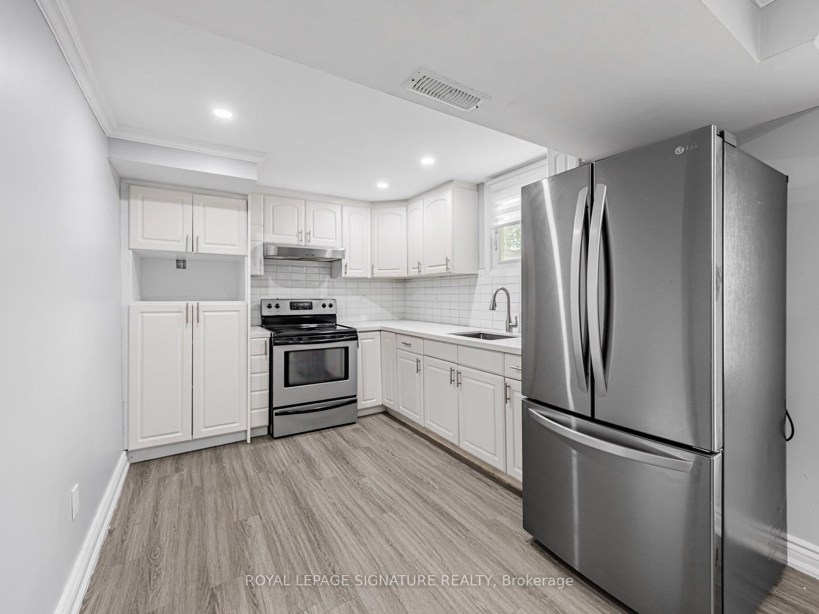 Photo 4 of 1551 Dellbrook Avenue, Pickering, Brock Ridge — HOMEH
