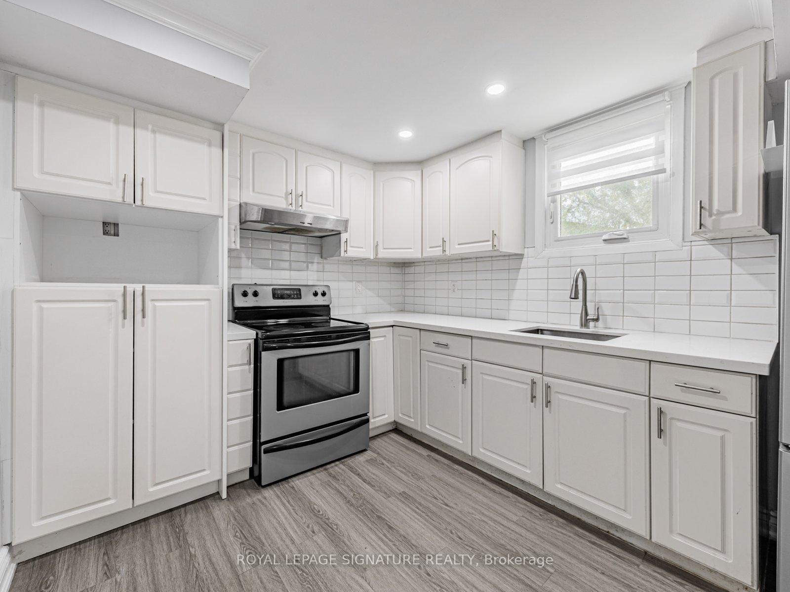 Photo 5 of 1551 Dellbrook Avenue, Pickering, Brock Ridge — HOMEH