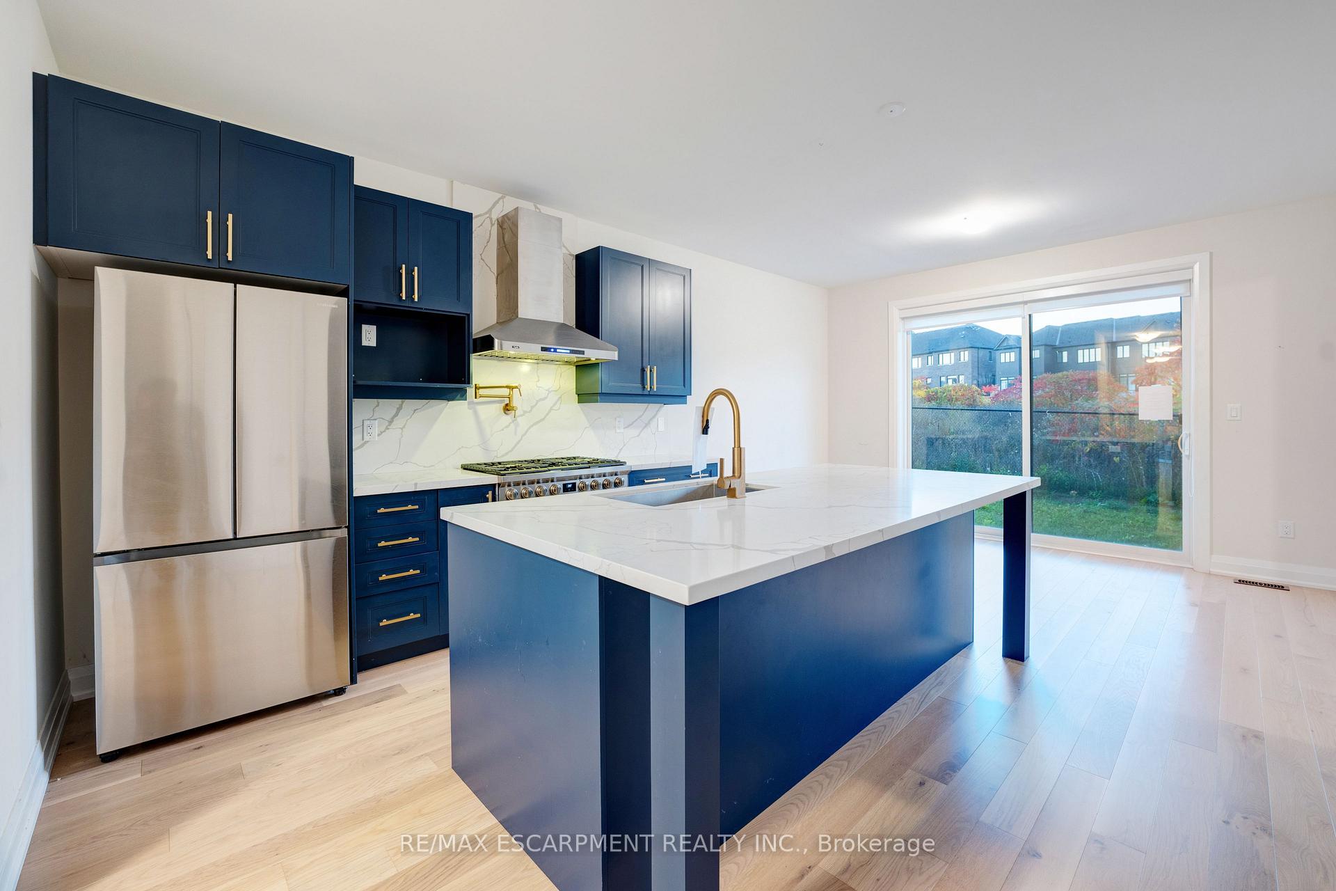 Photo 12 of 1156 Skyridge Boulevard, Pickering, Rural Pickering — HOMEH