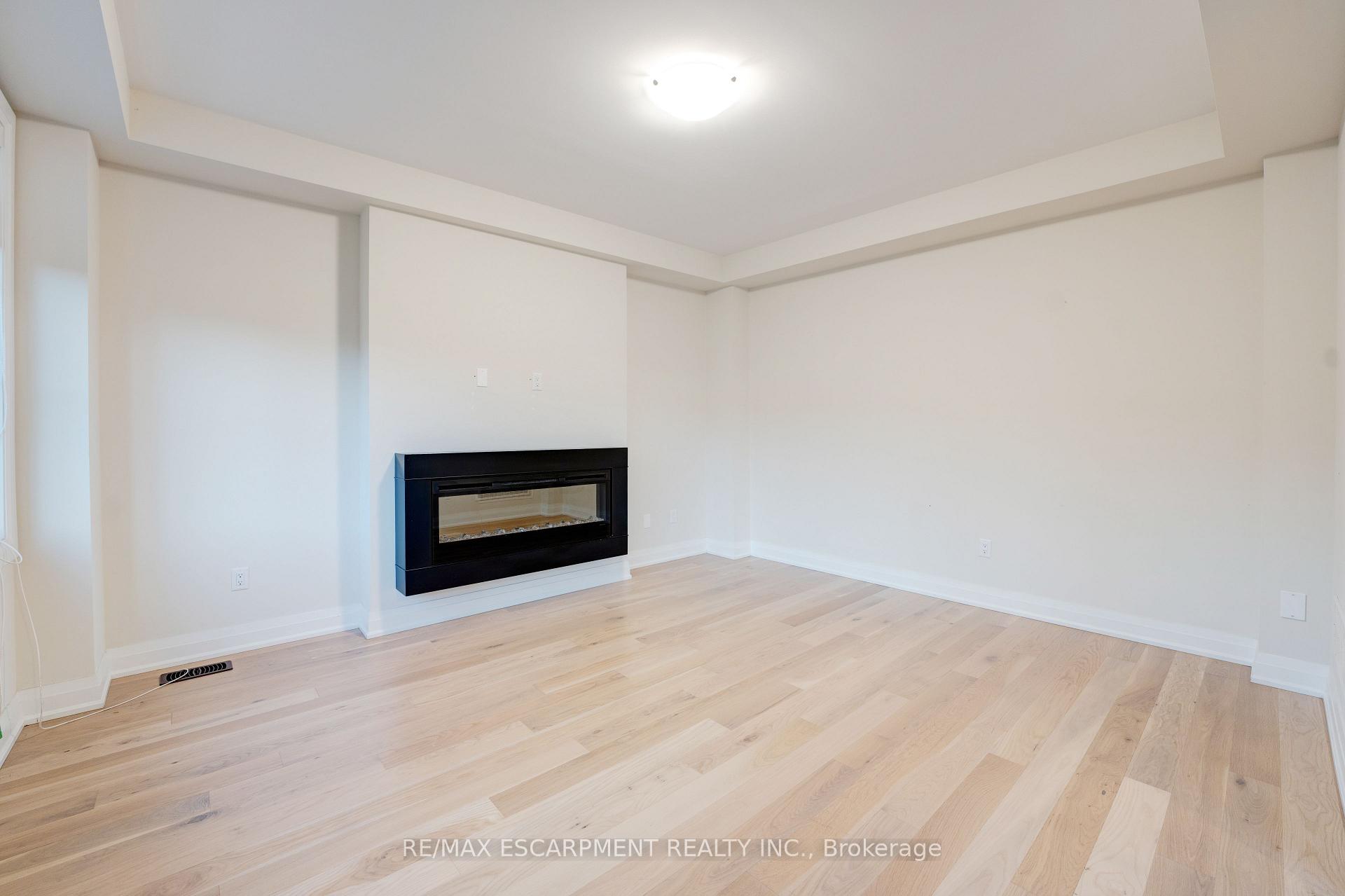 Photo 14 of 1156 Skyridge Boulevard, Pickering, Rural Pickering — HOMEH