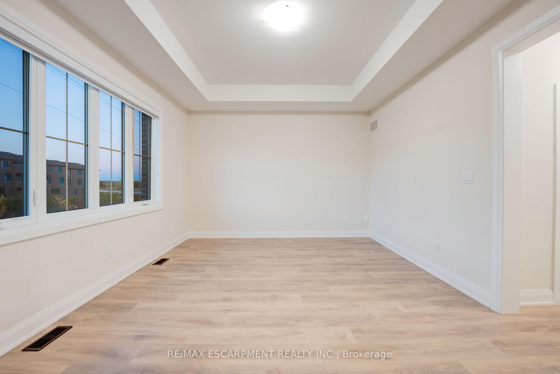 Photo 33 of 1156 Skyridge Boulevard, Pickering, Rural Pickering — HOMEH