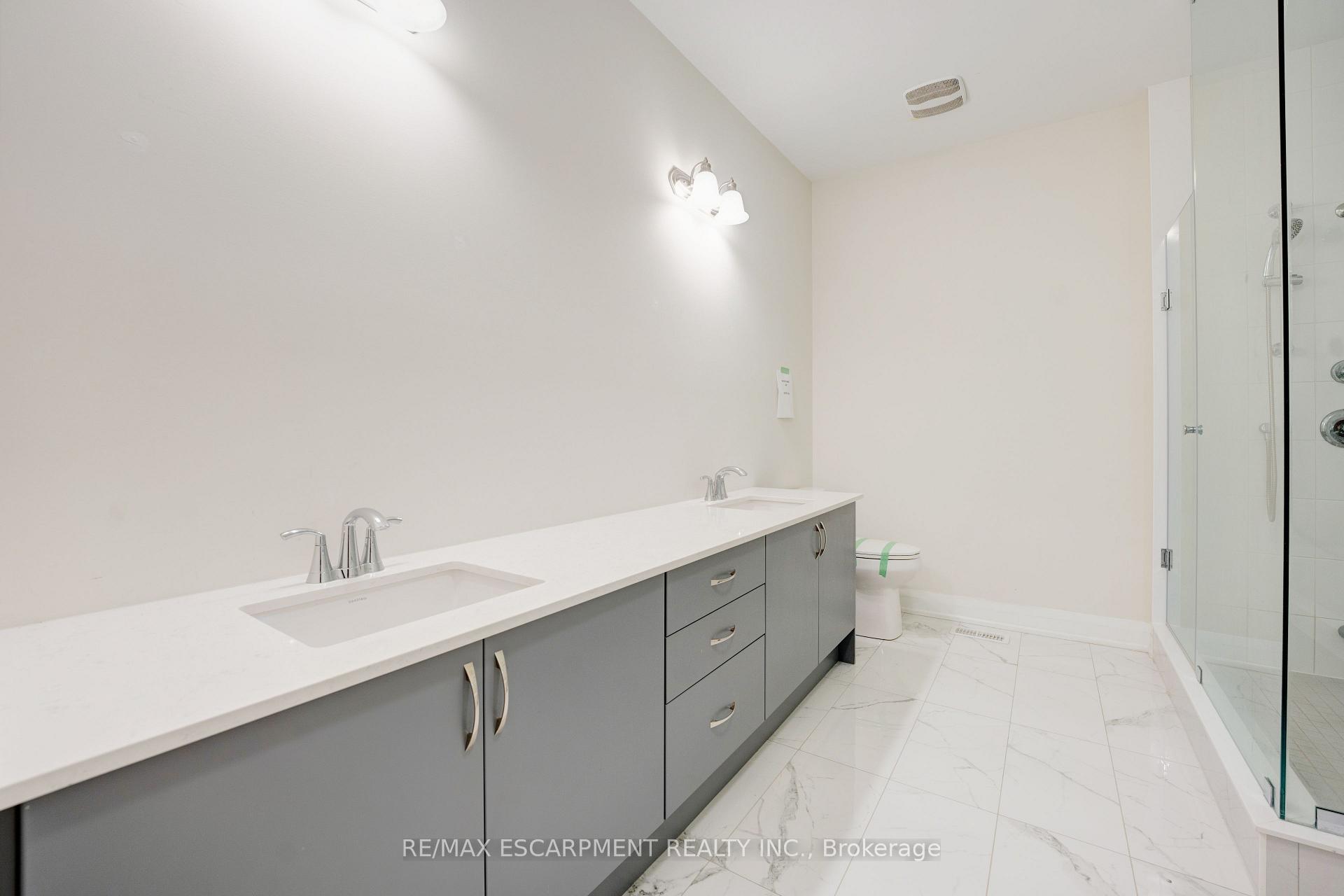 Photo 34 of 1156 Skyridge Boulevard, Pickering, Rural Pickering — HOMEH